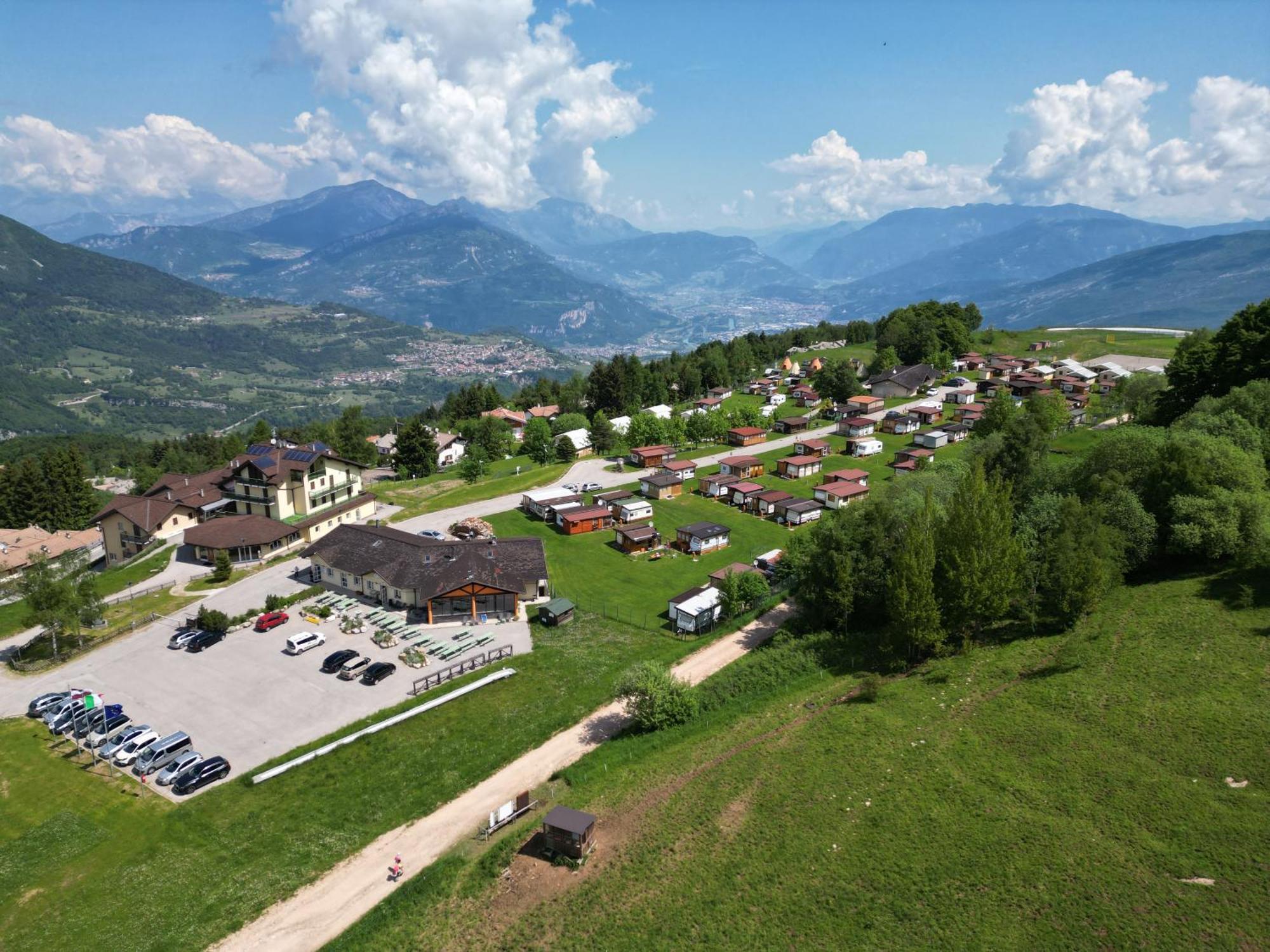 Hotel Residence Bellavista Brentonico Exterior photo